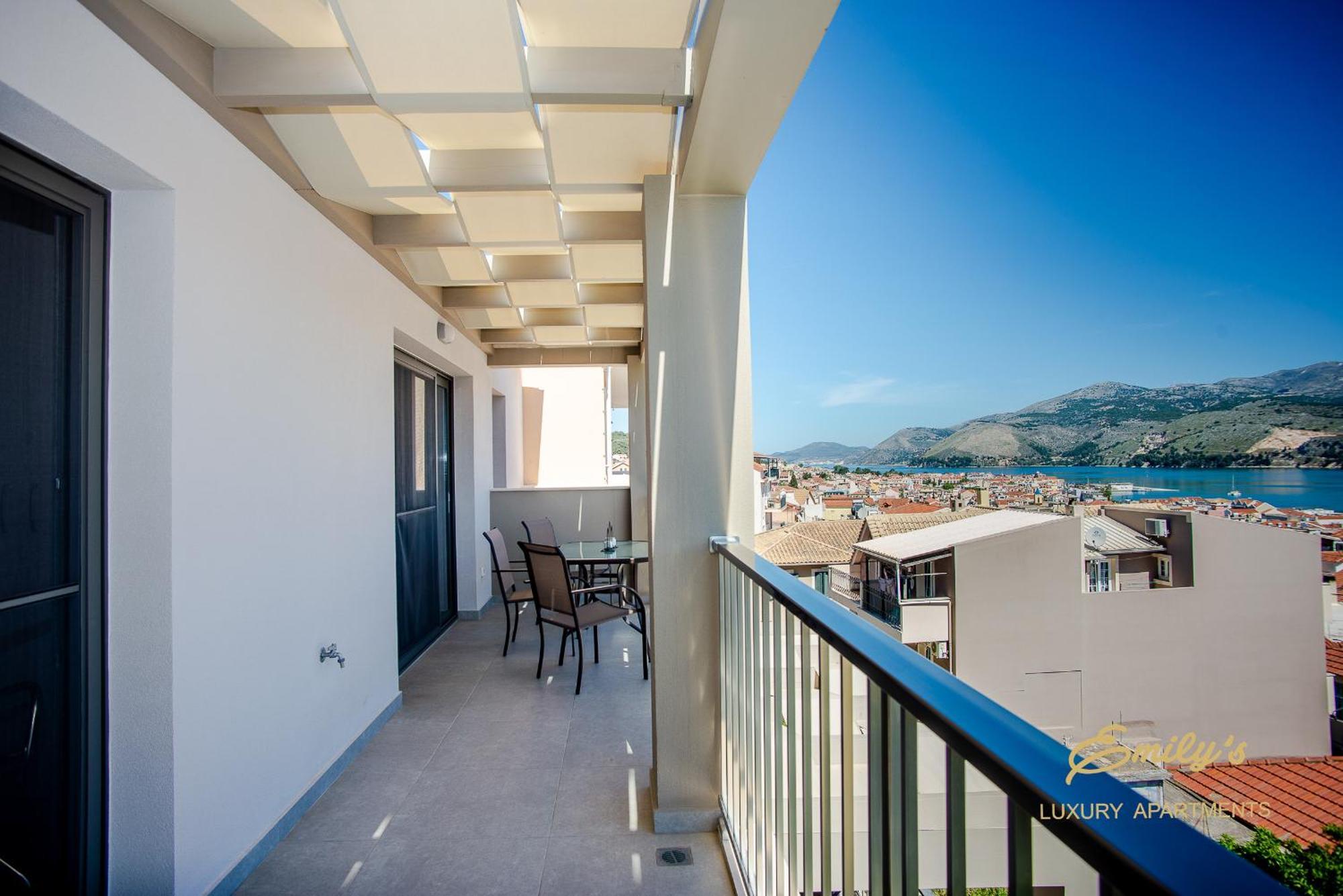 Emily'S Luxury Apartments Argostoli  Eksteriør bilde