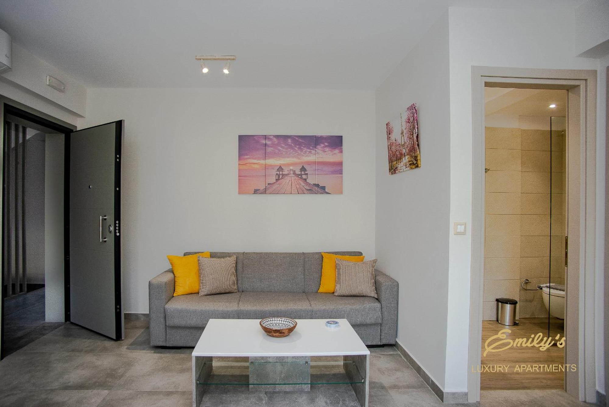 Emily'S Luxury Apartments Argostoli  Eksteriør bilde