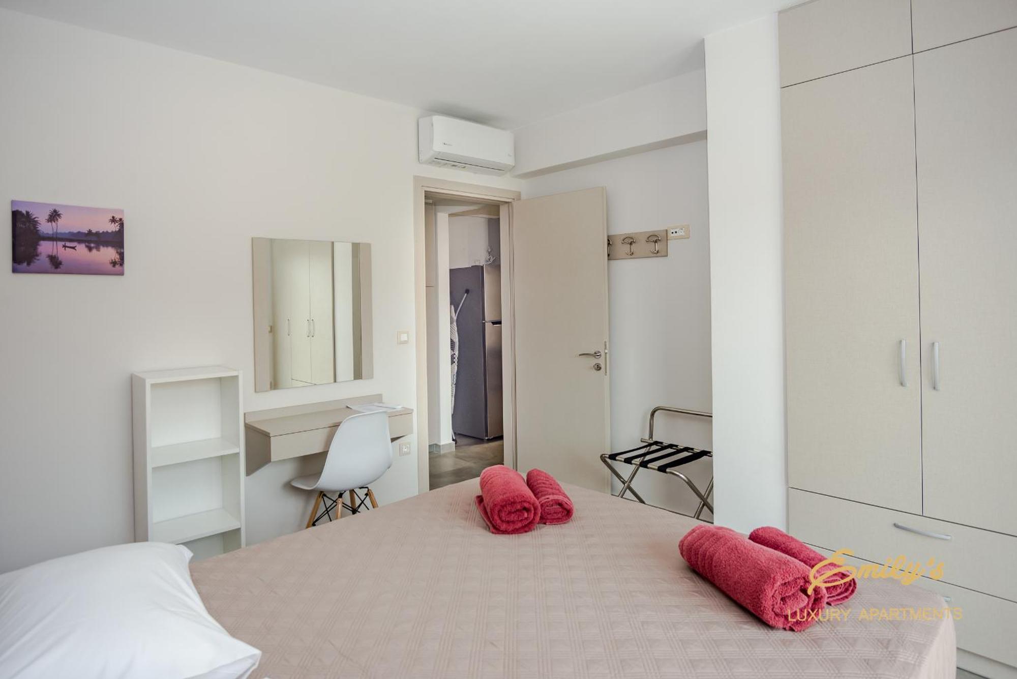 Emily'S Luxury Apartments Argostoli  Eksteriør bilde
